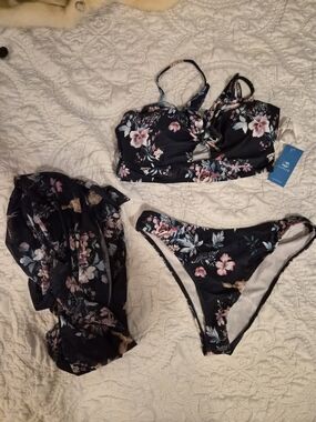 Floral Swim Set in Navy